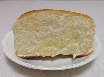 2015.09.23-3天然酵母パン北海道クリーム.jpg